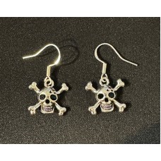 Earrings skull